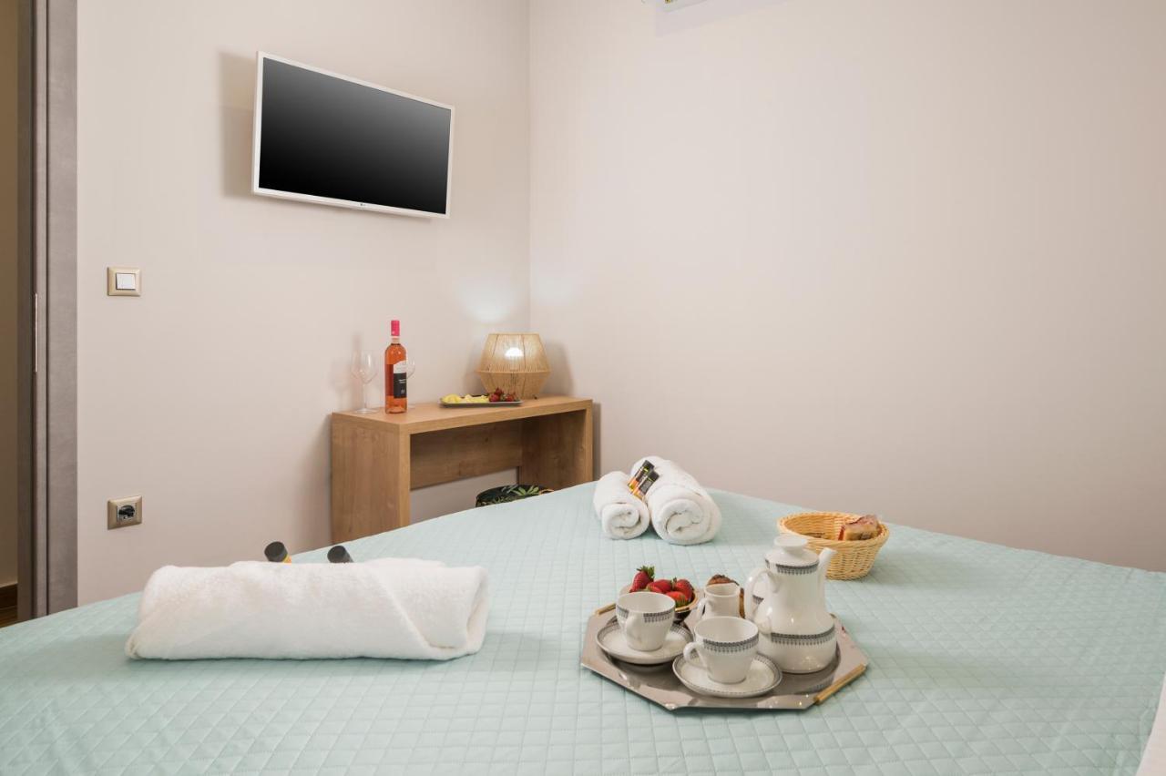 Aequor Luxury &