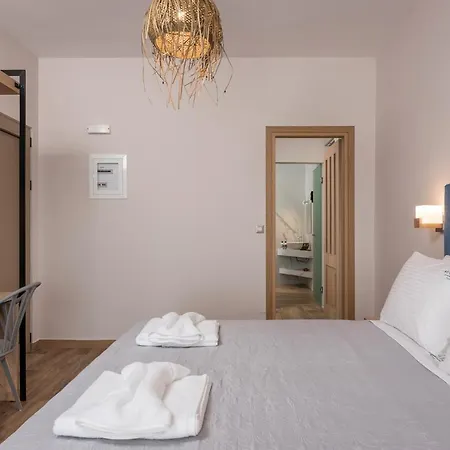 Aequor Luxury Rooms & Apartments Kato Daratso Exterior photo