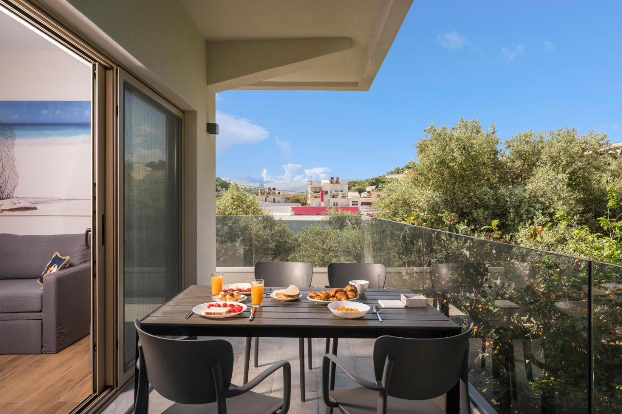 Aequor Luxury & 3* Kato Daratso