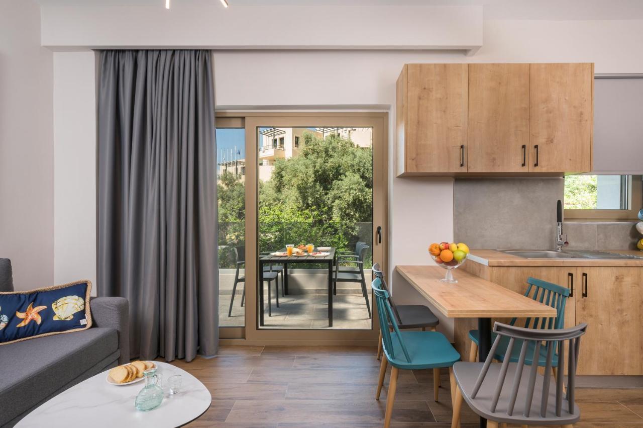Aequor Luxury & 3*